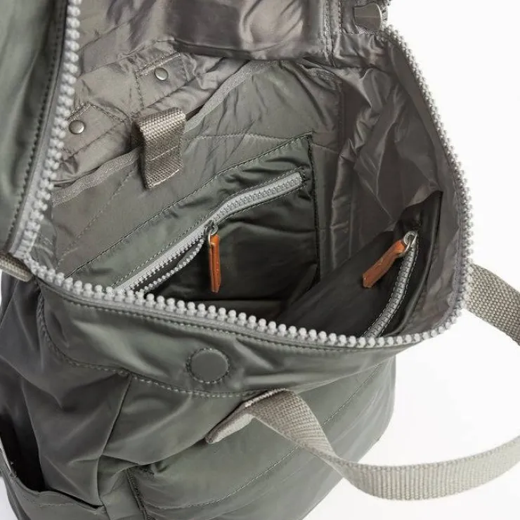mochila_roka_canfield_b_s_2-3.webp Roka London Mochilas<Mochila Roka Canfield B Sustainable Mediana